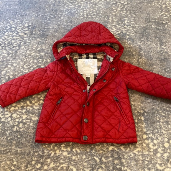 BURBERRY BABY PUFFY COAT SIZE 12 M FIRM